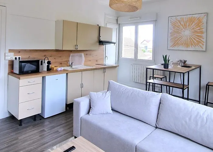 Le Madrillet Appartement *